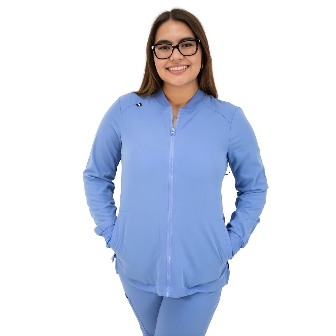 Always in Motion
Scrub Jacket - Color Blanco